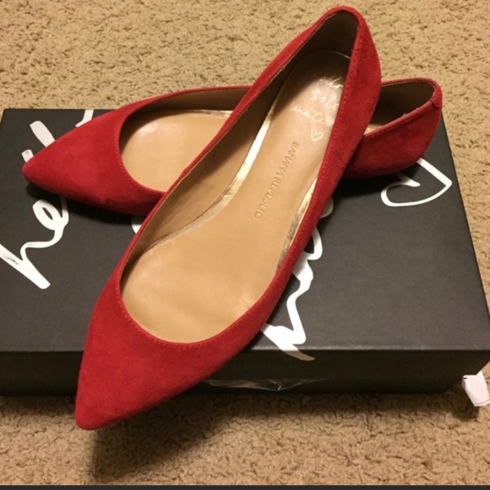 Banana Republic Flats